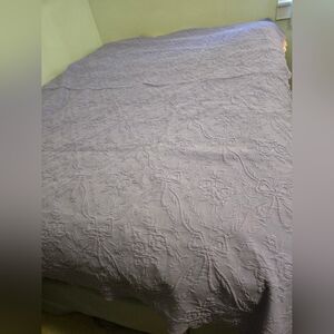 Bloomingdales Lavendar Twin Coverlet